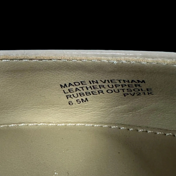 MICHAEL Michael Kors Women's Kamari Flats in Blush/Beige Soles. Sz: 6.5 - Picture 7 of 7